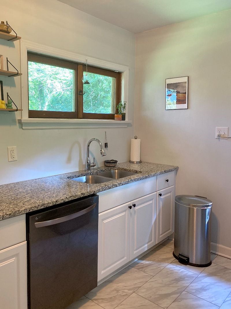 Furnished Finder property 396945_1 photo 5