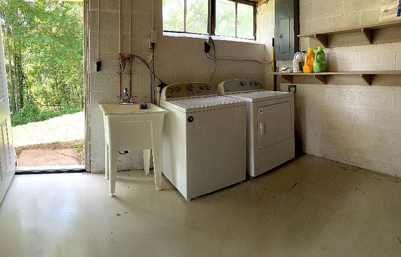 Furnished Finder property 396945_1 photo 33