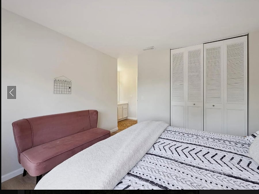 Furnished Finder property 396986_1 photo 11