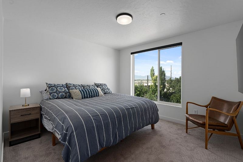 Furnished Finder property 397000_1 photo 9