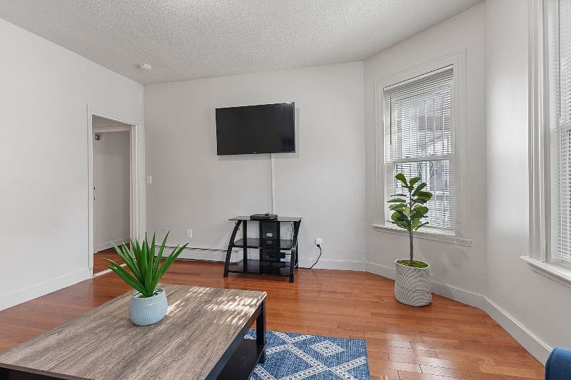 Furnished Finder property 397049_1 photo 7