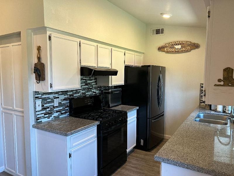 Furnished Finder property 397070_1 photo 9