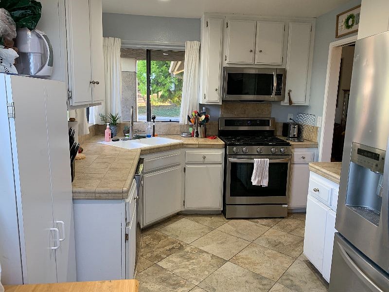 Furnished Finder property 397080_1 photo 4