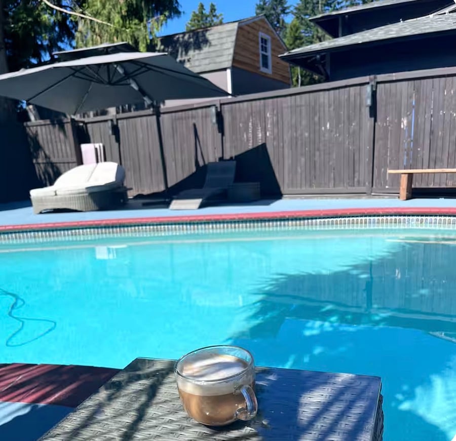 Furnished Finder property 397125_1 photo 9