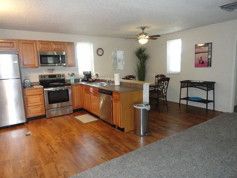 Furnished Finder property 397157_1 photo 4