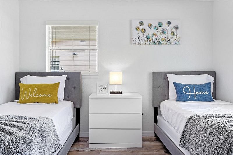 Furnished Finder property 397173_1 photo 16