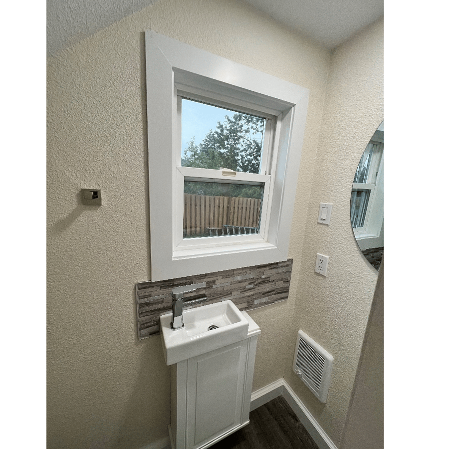 Extra Powder Room, Shared. Downstairs.