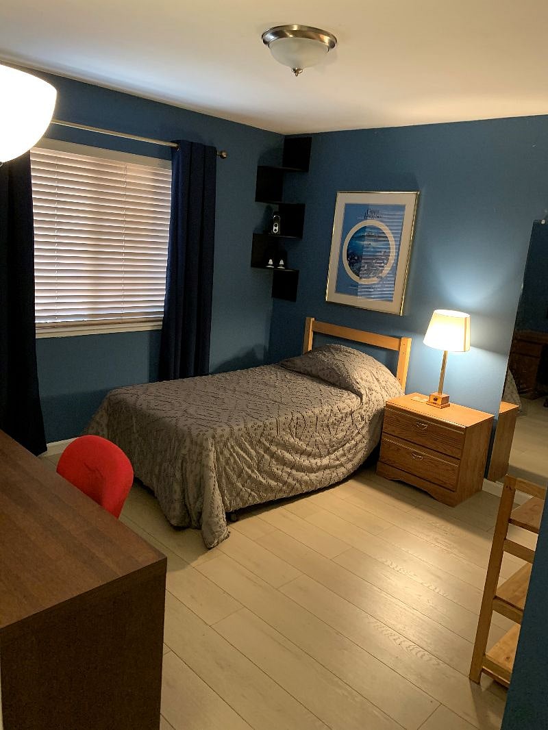 (Downstairs) bedroom #2