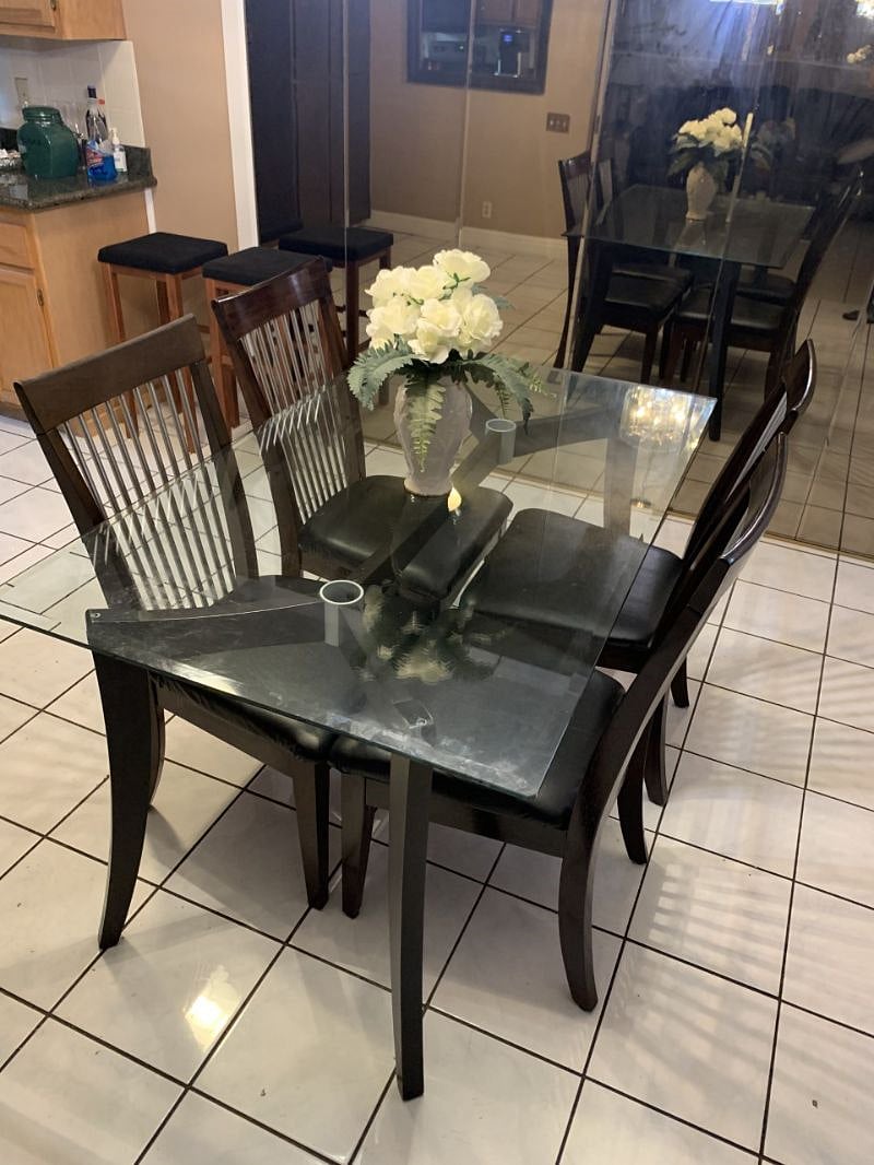 (Downstairs) Dinning table #1