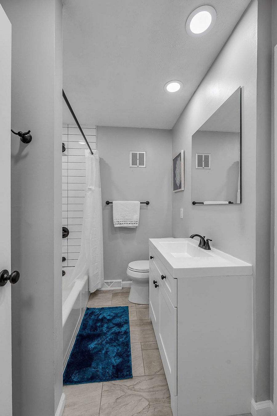 Upstairs bathroom