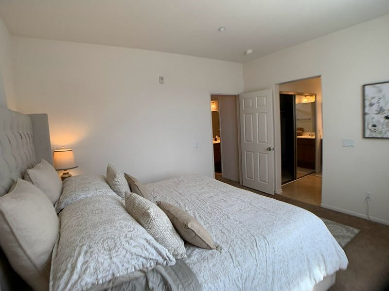 Furnished Finder property 397218_1 photo 38
