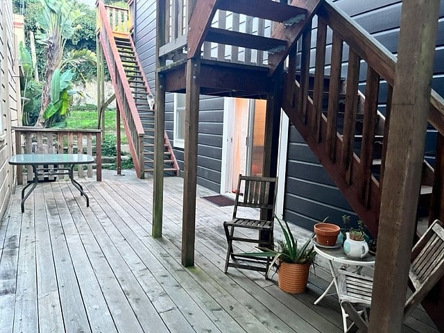Shared deck