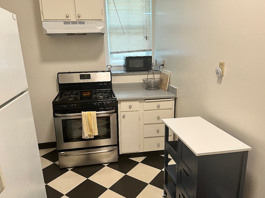 Furnished Finder property 397226_3 photo 4