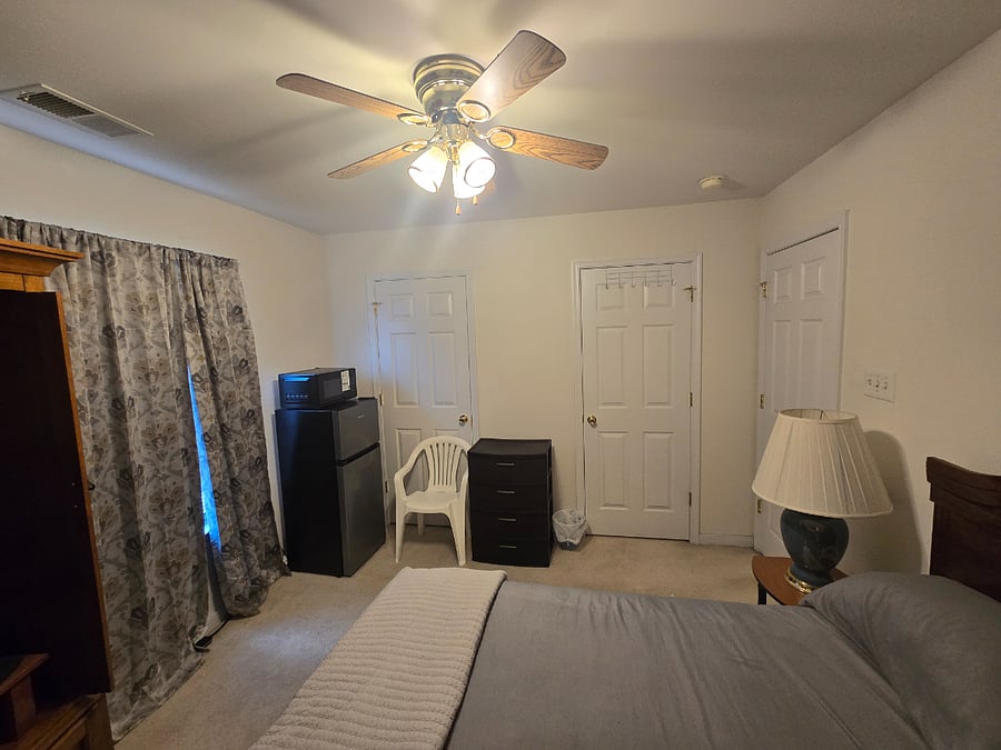 Furnished Finder property 397287_2 photo 4