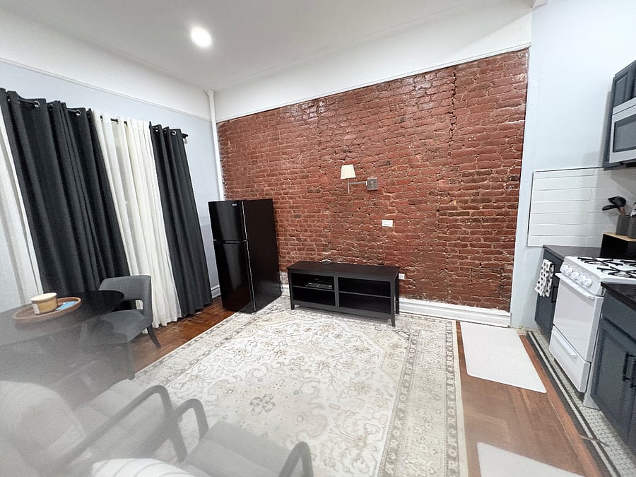 Furnished Finder property 397369_3 photo 3