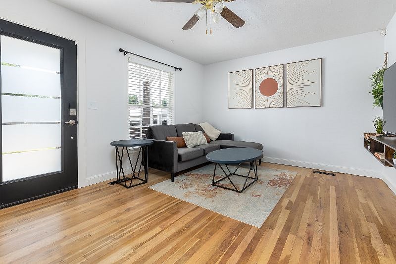 Furnished Finder property 397384_1 photo 10