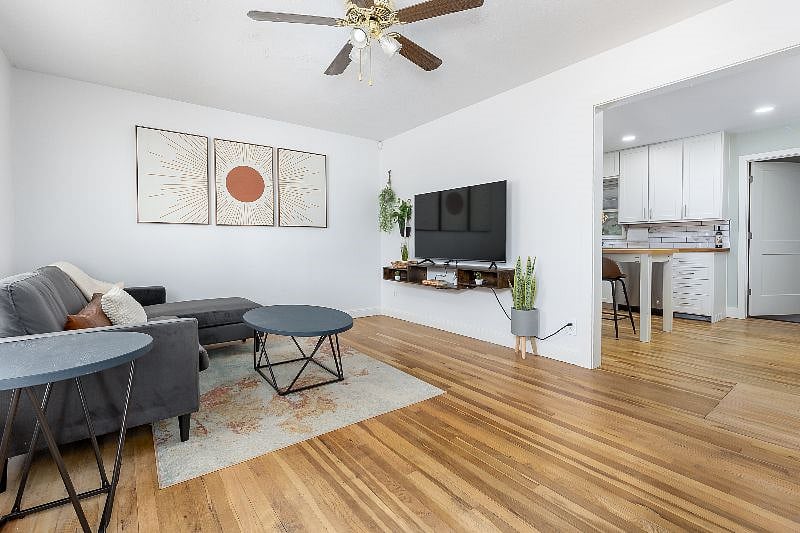 Furnished Finder property 397384_1 photo 12