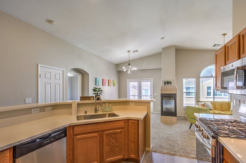 Furnished Finder property 397415_1 photo 16