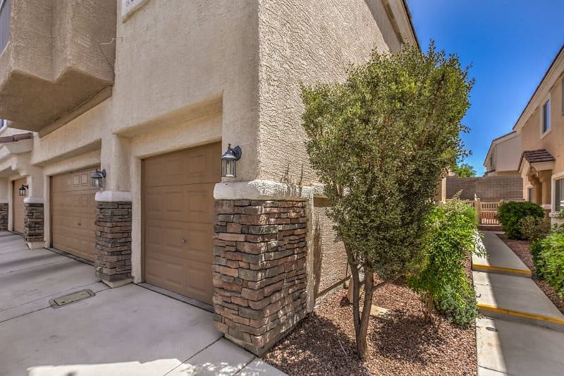 Furnished Finder property 397415_1 photo 9