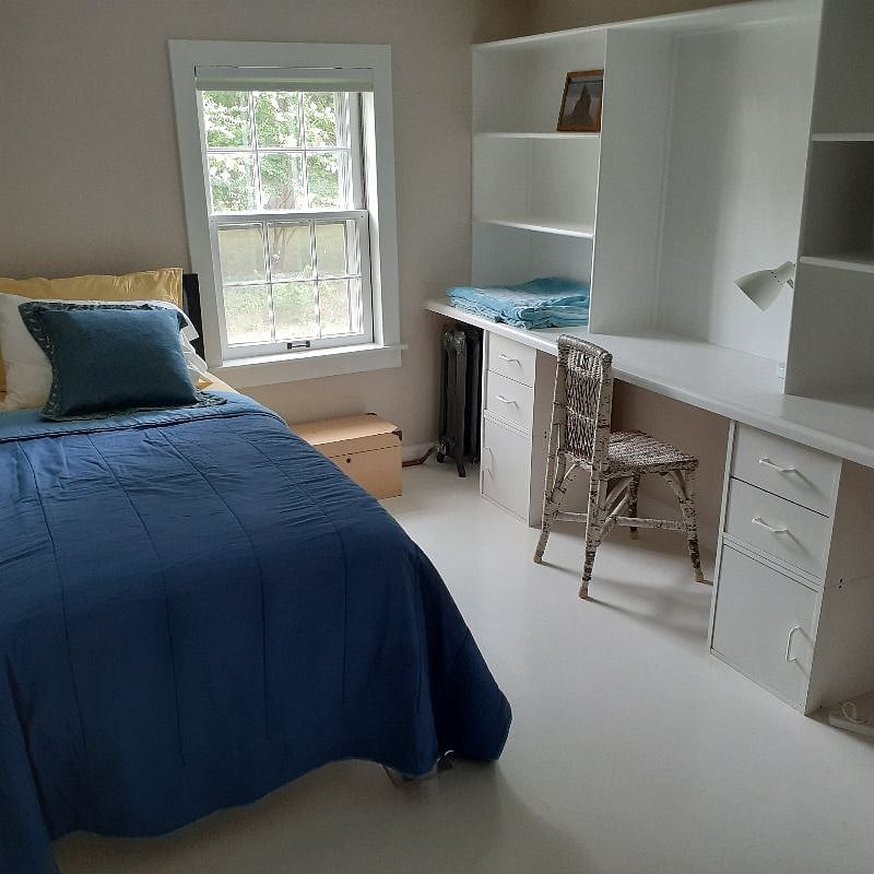 Private bedroom #1