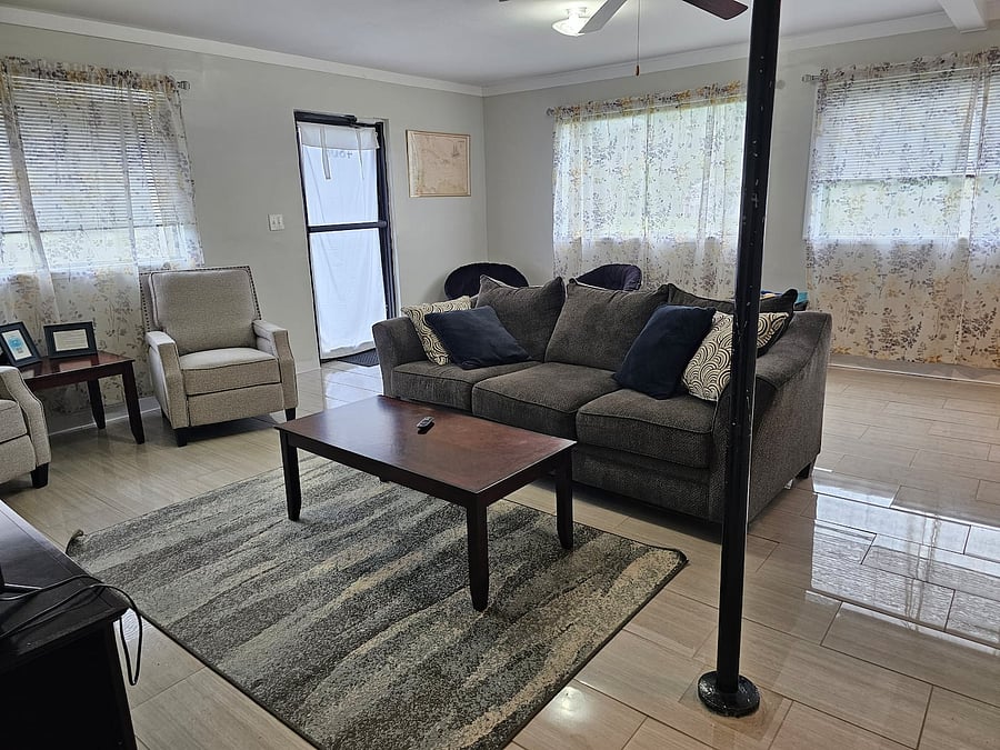 Furnished Finder property 397475_1 photo 9