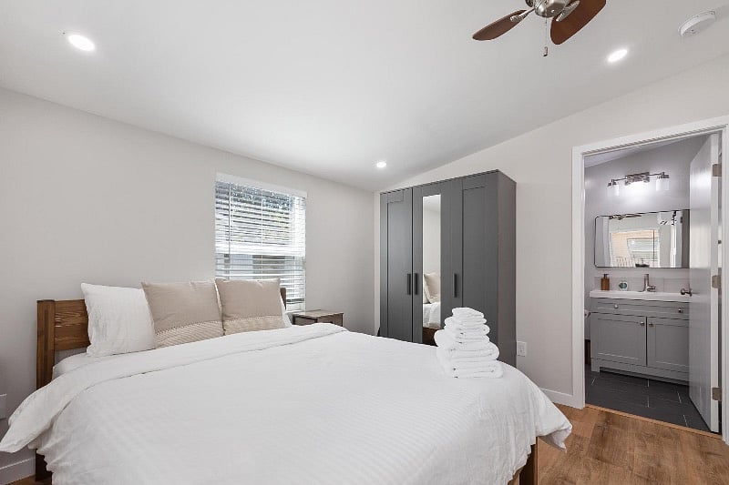 Furnished Finder property 397478_1 photo 12