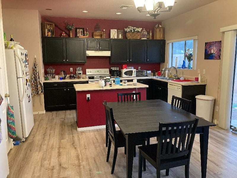 Furnished Finder property 397496_1 photo 5