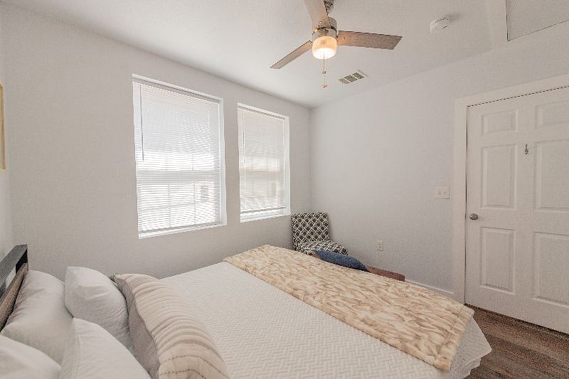 Furnished Finder property 397497_1 photo 17