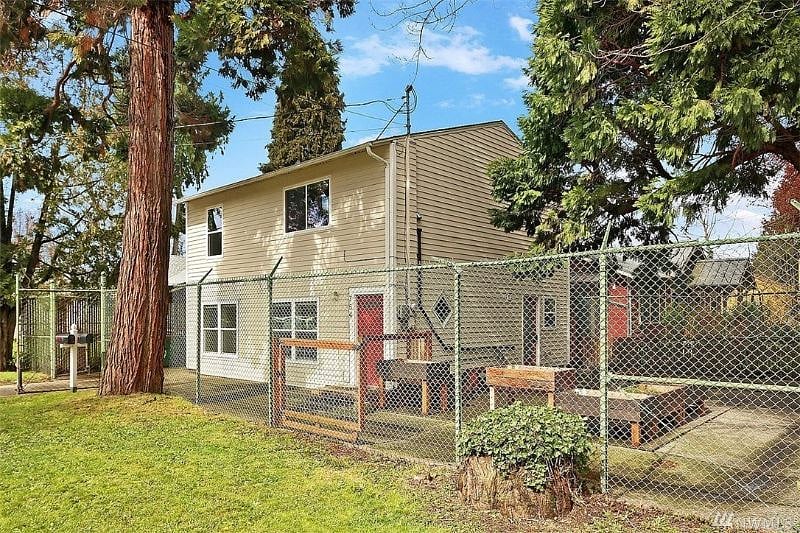Furnished Finder property 397513_1 photo 14