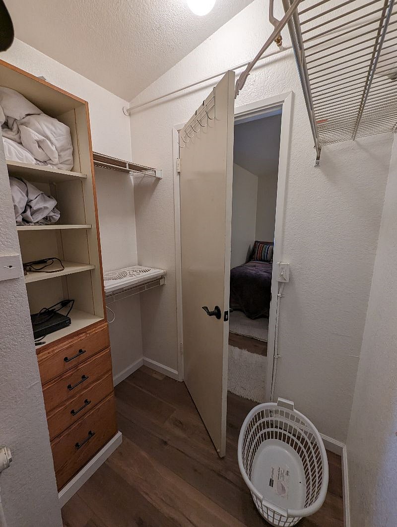 Furnished Finder property 397565_1 photo 6