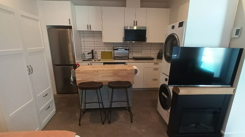 Furnished Finder property 397574_1 photo 8