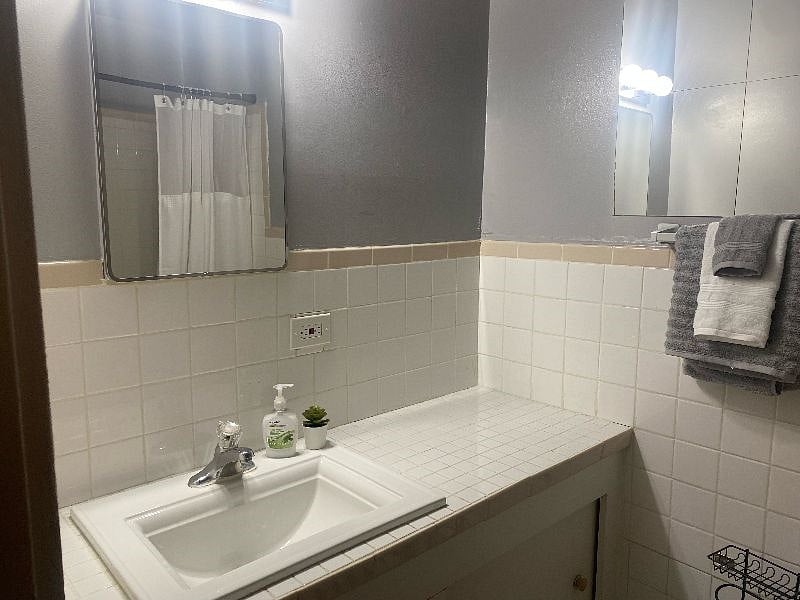 Furnished Finder property 397593_2 photo 8