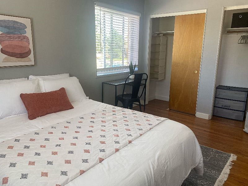 Furnished Finder property 397593_2 photo 9