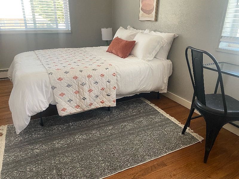 Furnished Finder property 397593_2 photo 10