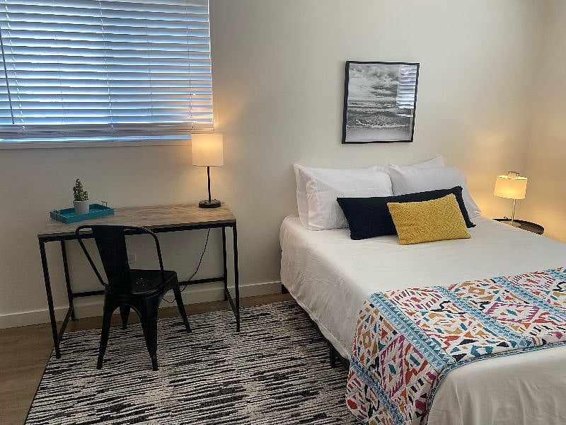 Furnished Finder property 397593_6 photo 8