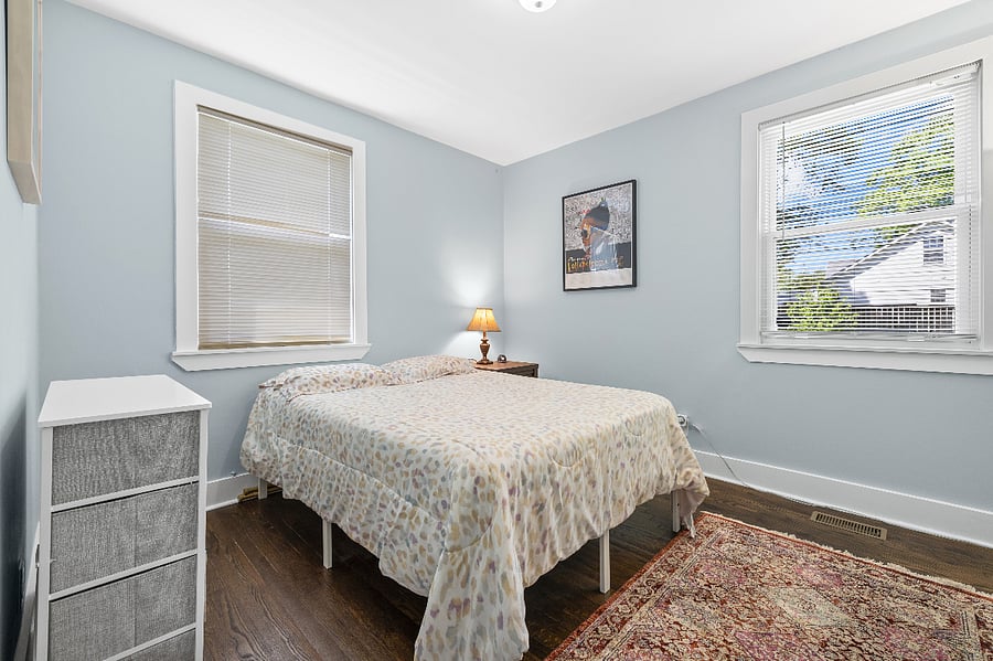 3rd Bedroom with Full-size bed less than one-year old