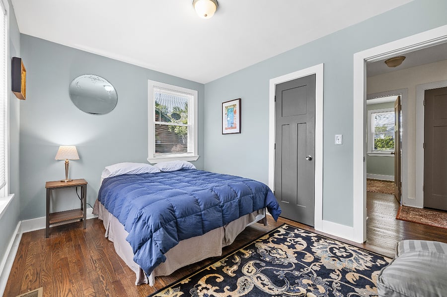 2nd Bedroom w closet view.