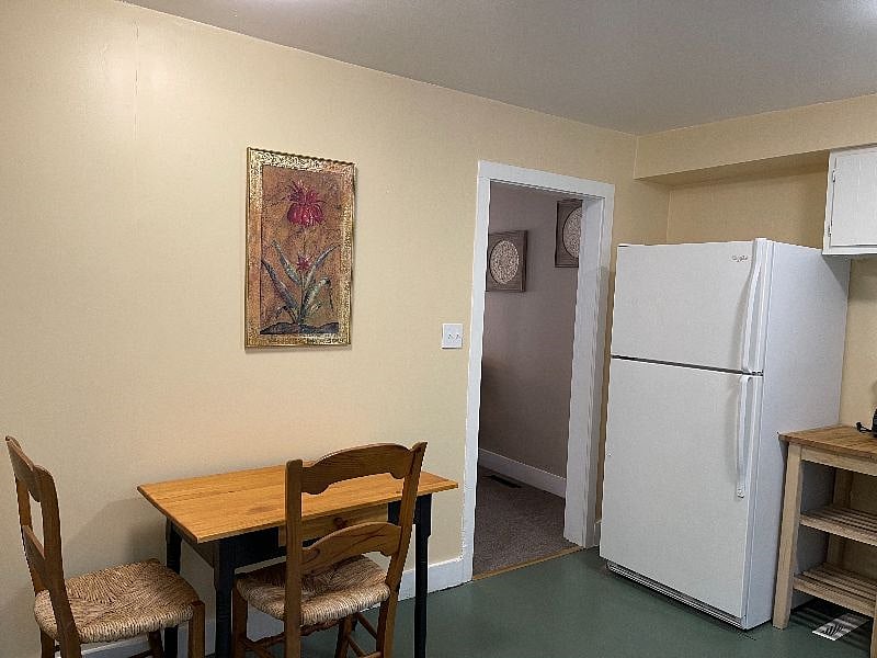 Furnished Finder property 397655_3 photo 6