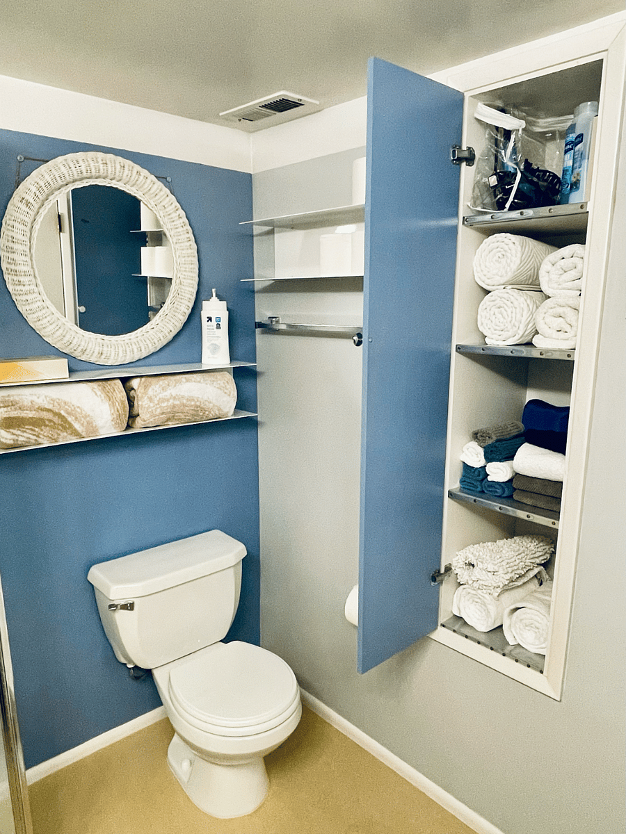 Linen closet storage: Bath, hand and face towels, hair dryer, first aid kit.