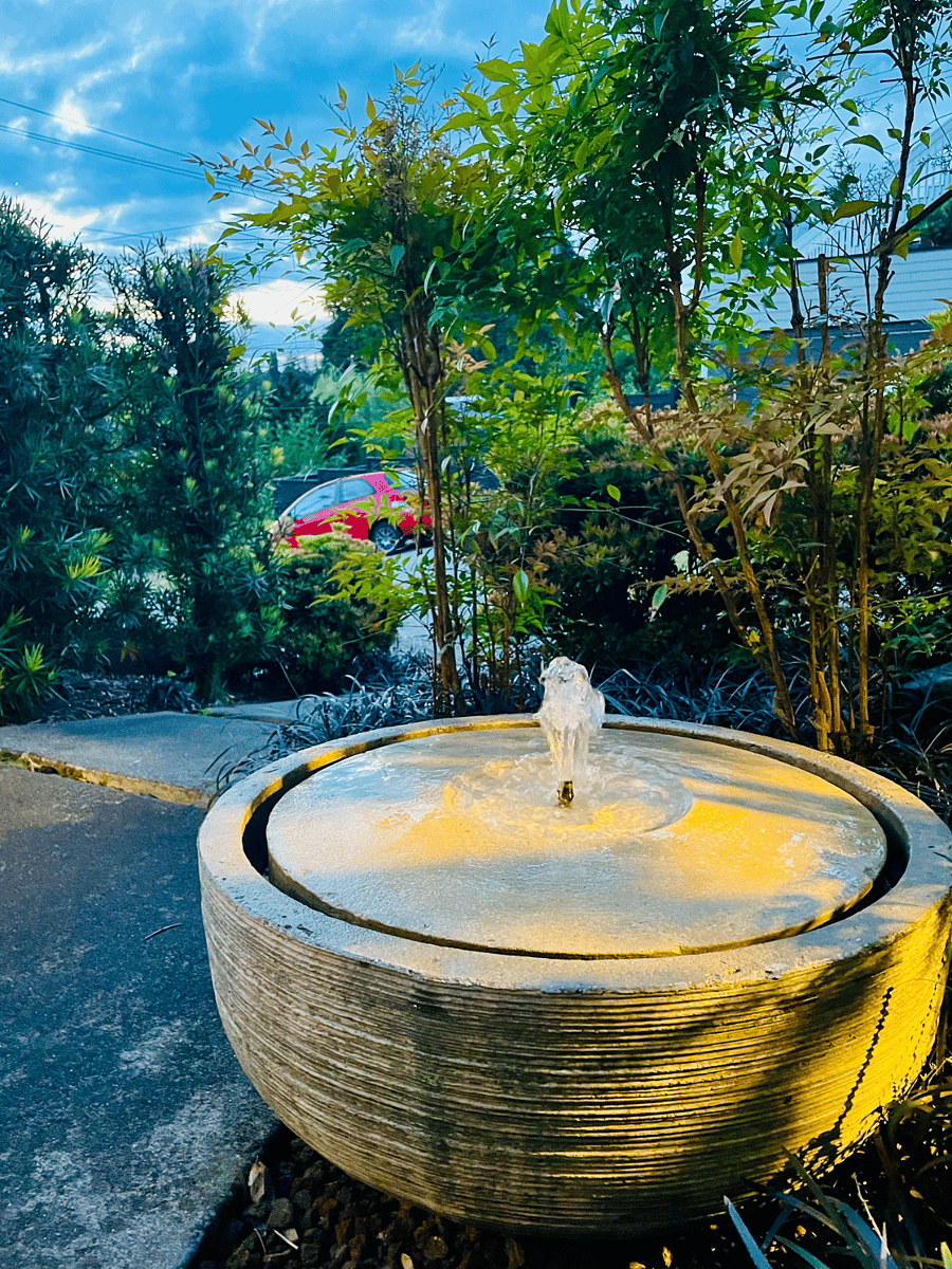 Happy bubbling upon your arrival welcomes you!