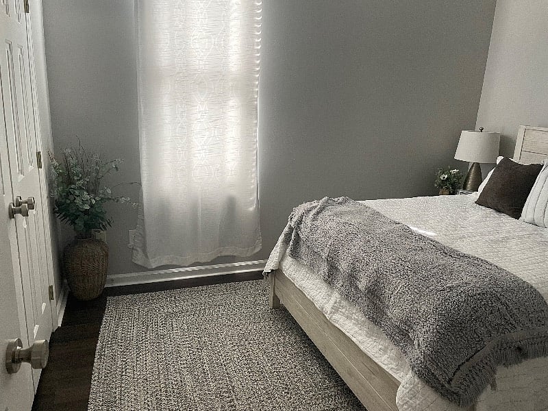 Guest bedroom 2