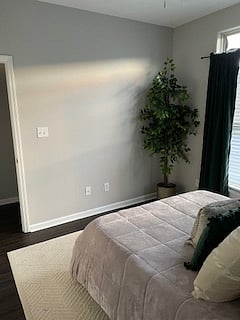 Guest bedroom