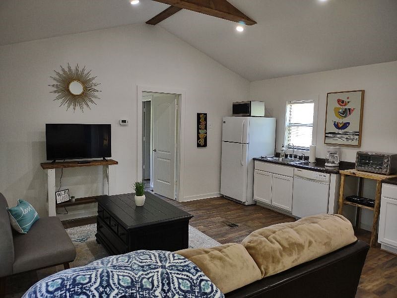 Furnished Finder property 397781_1 photo 13
