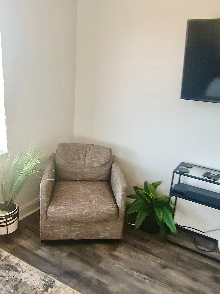 Furnished Finder property 397783_1 photo 6