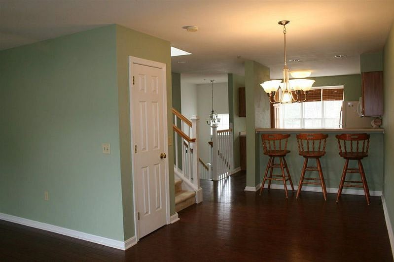 Furnished Finder property 397825_1 photo 4