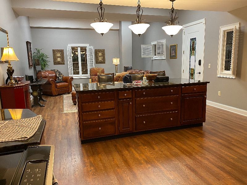 Furnished Finder property 397826_3 photo 4