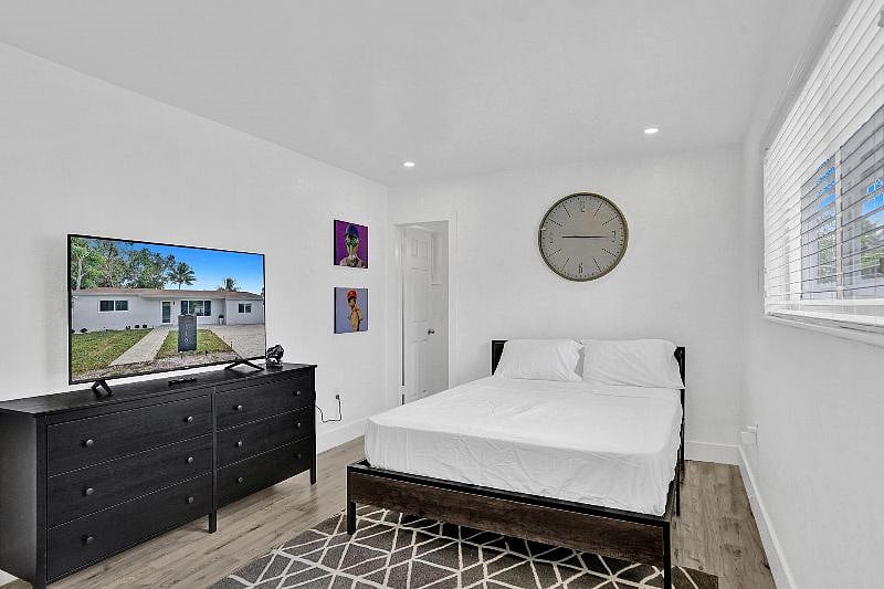 Furnished Finder property 397858_1 photo 3