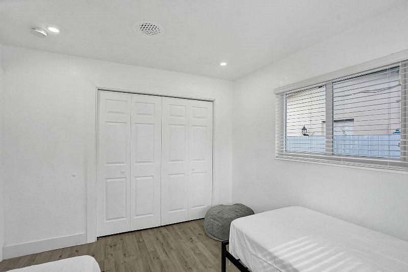 Furnished Finder property 397858_1 photo 20