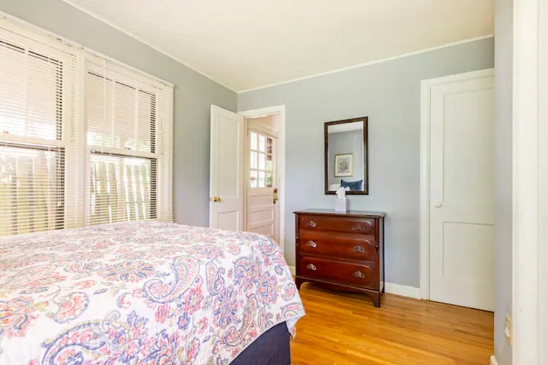 small bedroom