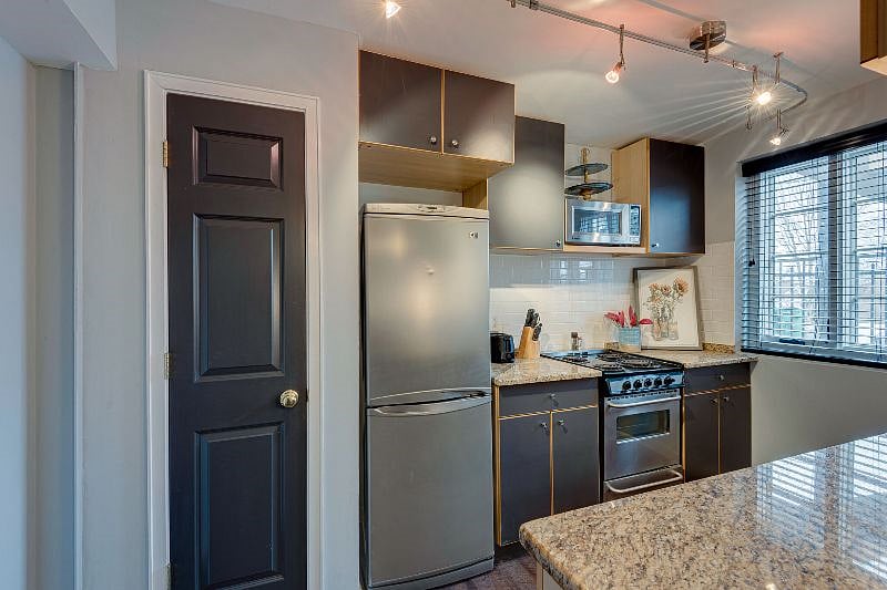 Furnished Finder property 397888_3 photo 10